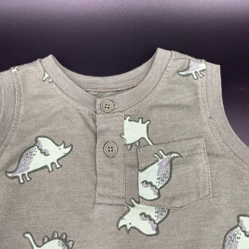 Old navy boys green 12-18 months dinosaur themed jumper